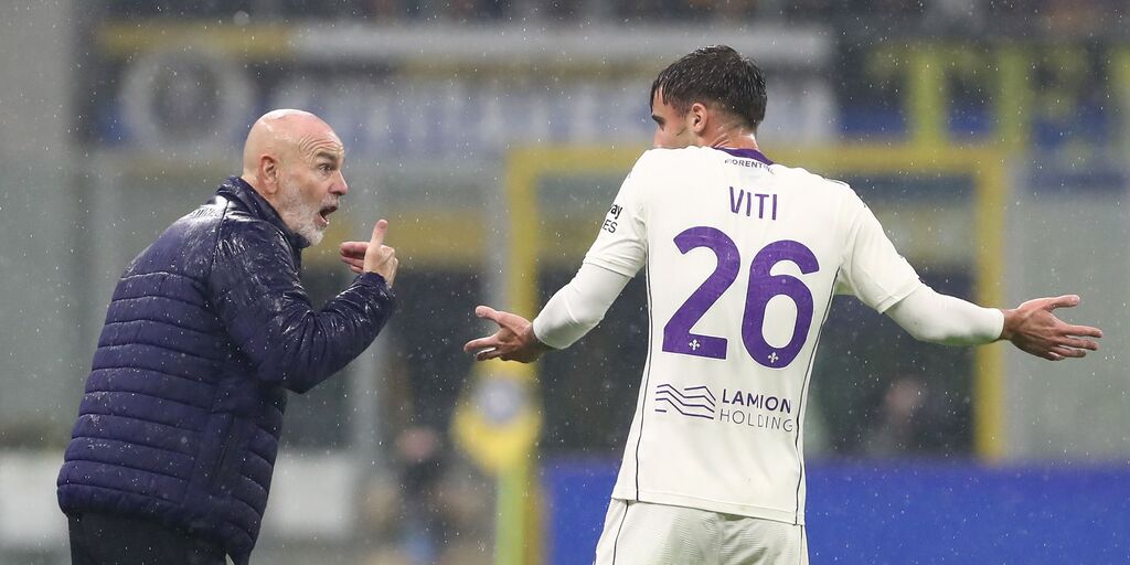 Copertina: Fiorentina, Pioli: "Non penso al futuro, ma a migliorare la classifica"