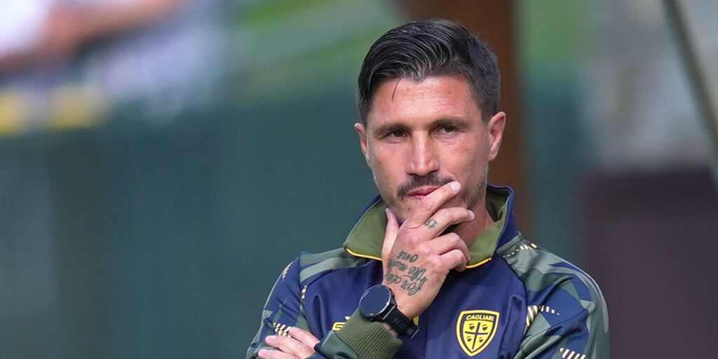 Copertina: Cagliari, Pisacane: "Esposito non ha detto di voler andare via"
