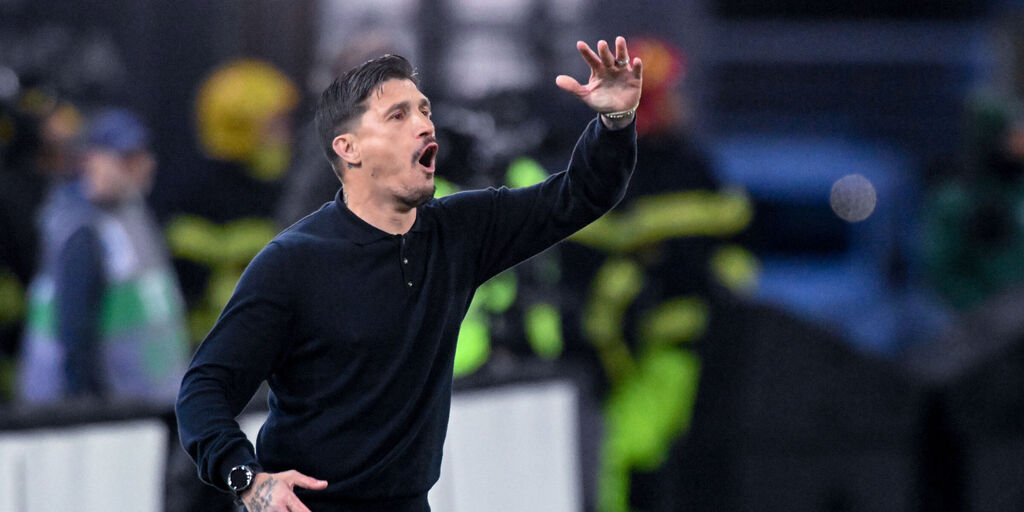 Copertina: Pisacane: "Belotti sarà convocato, salvezza? Non faccio conti"