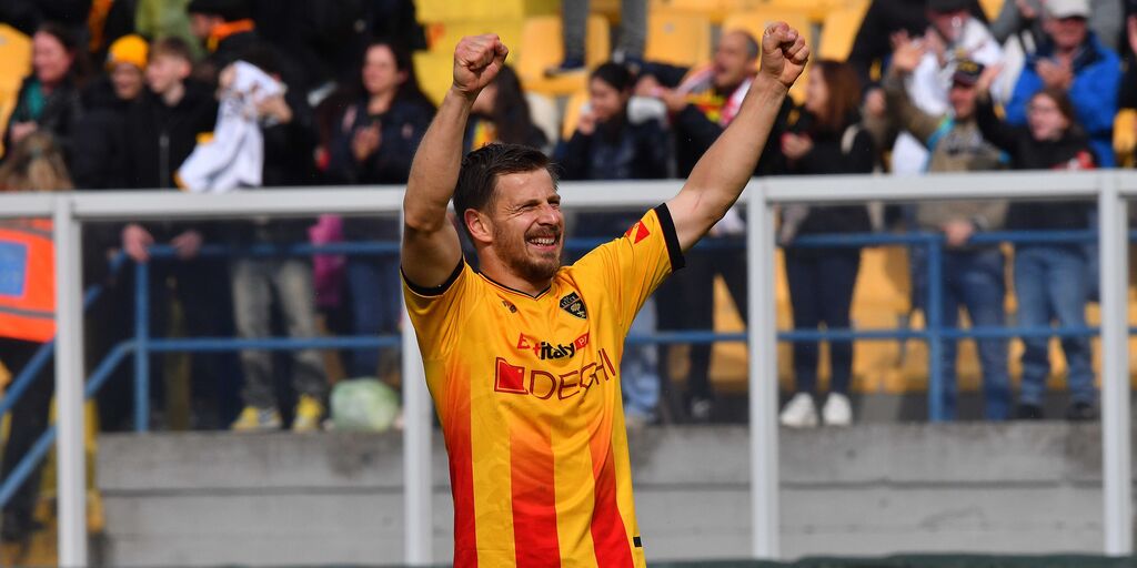 Copertina: Lecce, Ramadani ok per la sfida col Genoa: le ultime