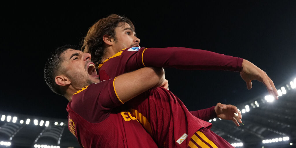 Copertina: Ottovolante Roma, Mora travolgente nel finale e Cagliari battuto 4-2