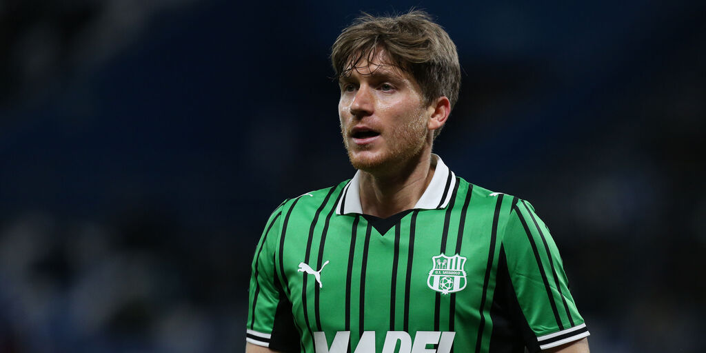 Copertina: Sassuolo, infortunio per Romagna: il comunicato