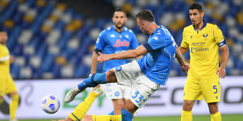 Copertina: Napoli-Verona 1-1: cronaca, tabellino e voti del Fantacalcio