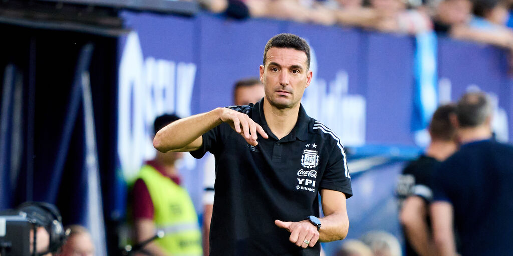 Copertina: Argentina, Scaloni: "Di Maria uscito per infortunio. Ecco le sue condizioni"