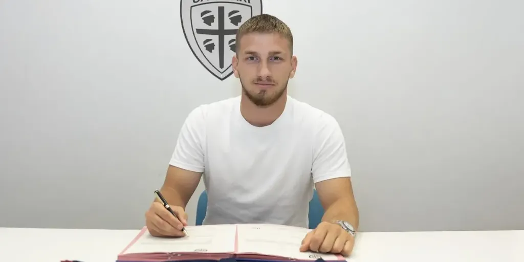 Copertina: UFFICIALE - Cagliari, dal Besiktas arriva Semih Kılıçsoy: la nota