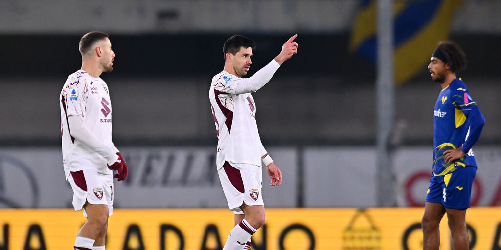 Copertina: Il Torino cala il tris al Bentegodi: l'ex Simeone, Casadei e Njie inguaiano Zanetti