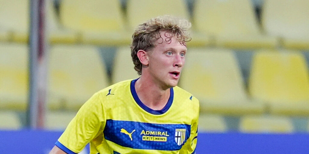 Copertina: Parma, Sorensen va in prestito al Celtic