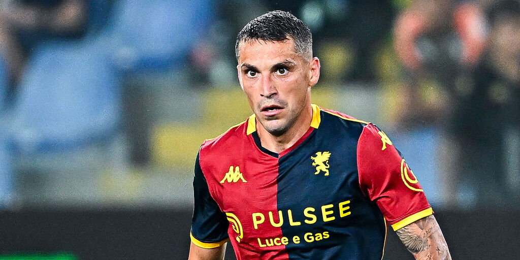 Copertina: Genoa, Stanciu ai titoli di coda: club valuta la risoluzione