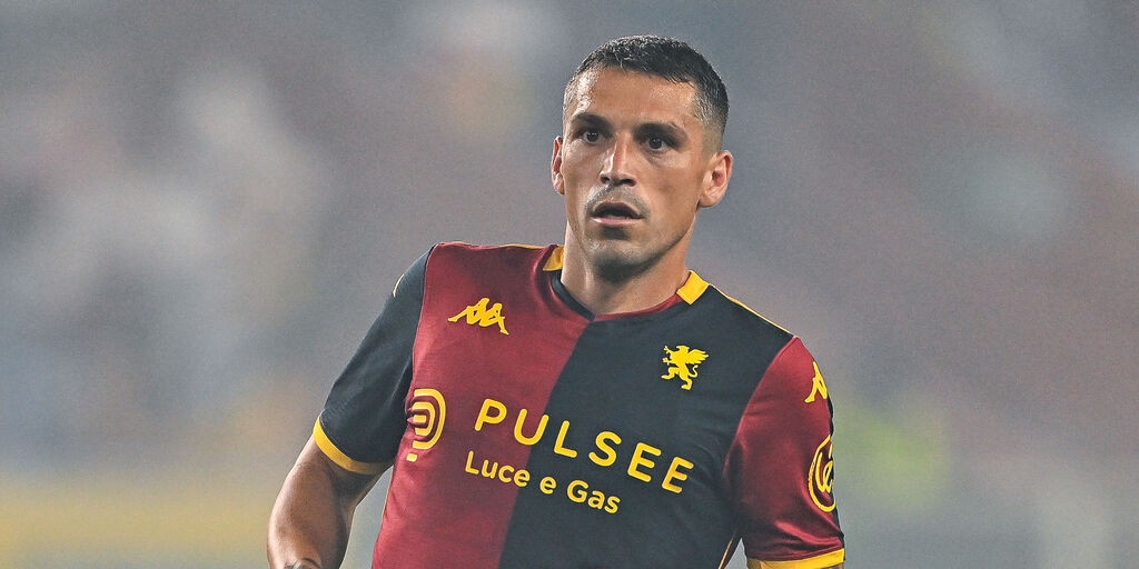 Copertina: Genoa, infortunio per Stanciu: salta il Napoli