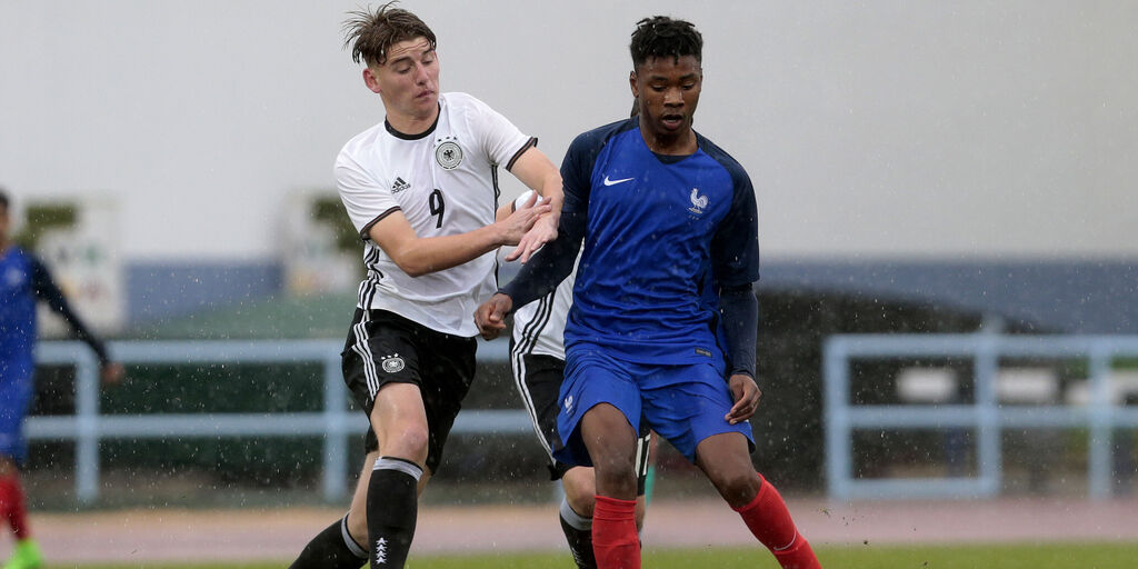 Copertina: Calciomercato Juventus: sfida con l'Inter per  Khephren Thuram