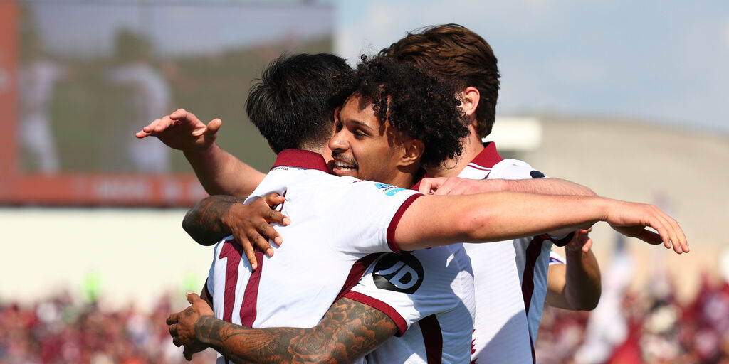 Copertina: Elmas e Casadei spaccano il Monza: il Toro non perdona Nesta