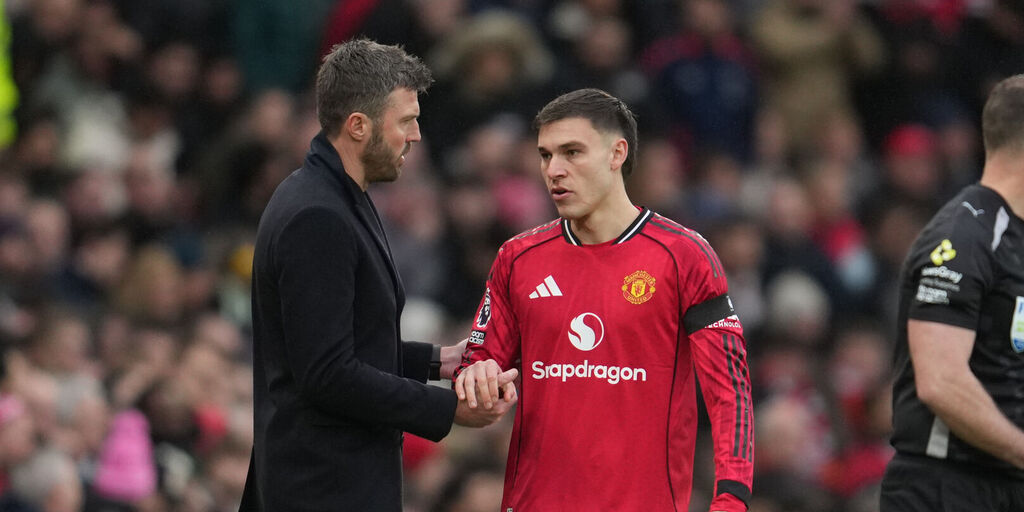 Copertina: Il Napoli pensa a Ugarte, sarebbe un ritorno di fiamma