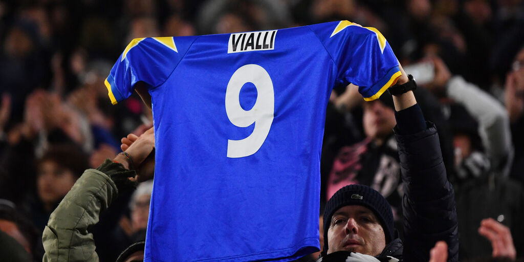 Copertina: Lo Stadium saluta Vialli, Pessotto: "Non ti dimenticheremo mai"