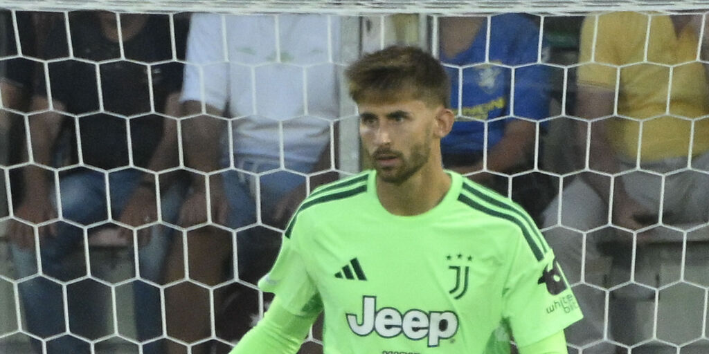 Copertina: Juventus, infortunio per Vicario