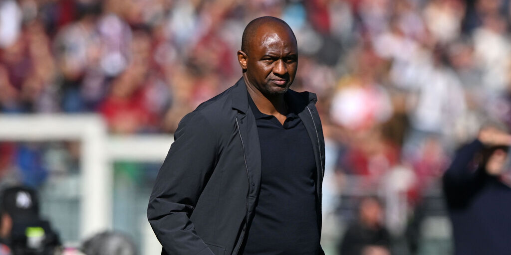Genoa, Vieira in bilico: l'ombra dell'esonero, la situazione Copertina: Genoa, Vieira in bilico: l'ombra dell'esonero, la situazione