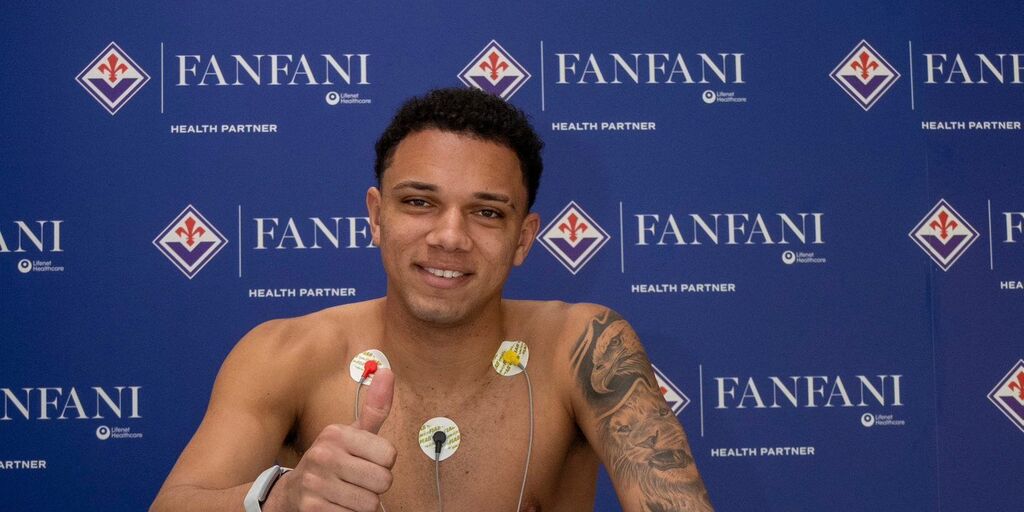 Copertina: Fiorentina, Viery è in Italia: oggi visite mediche e firma