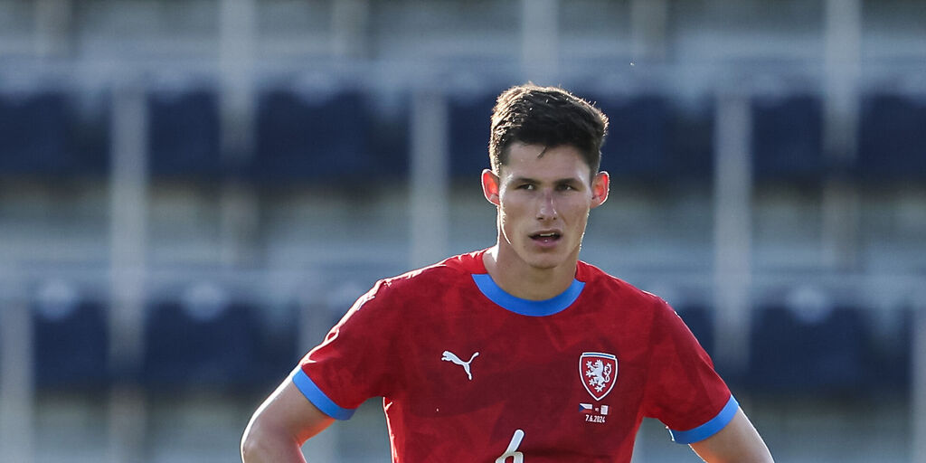 Copertina: Bologna, Beukema verso Napoli: trovato il sostituto