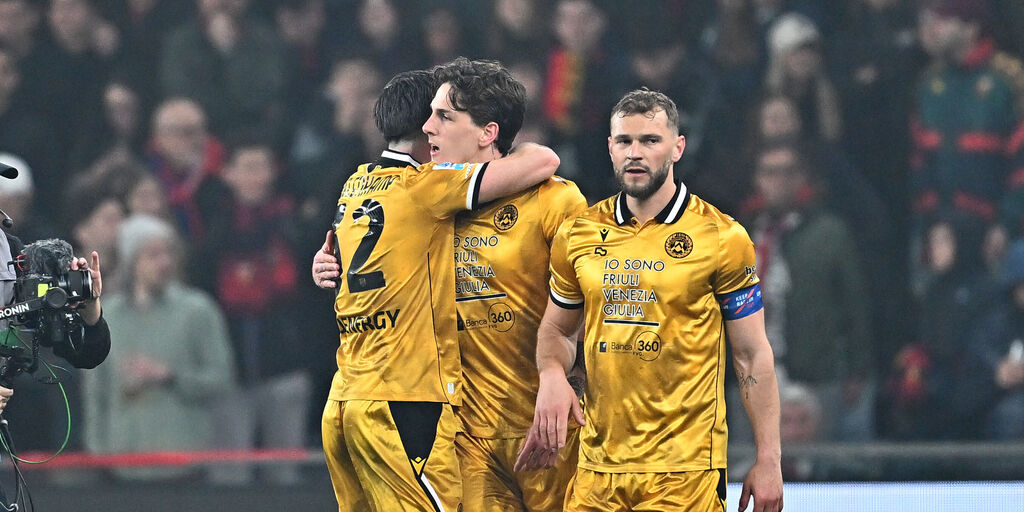 Copertina: Il Genoa domina, ma spreca. Ekkelenkamp e Davis spingono l'Udinese