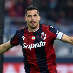 Copertina: Apre Freuler, chiude Orsolini: il Bologna manda il Lecce al tappeto