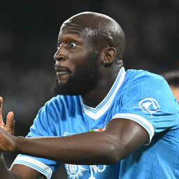 Copertina: Lukaku è rientrato a Napoli: a breve il confronto con Conte