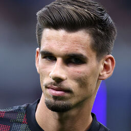 Copertina: Lecce, intervento al legamento crociato per Marchwinski: il bollettino ufficiale