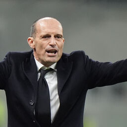 Copertina: Napoli-Milan, le formazioni ufficiali: Allegri sorprende tutti