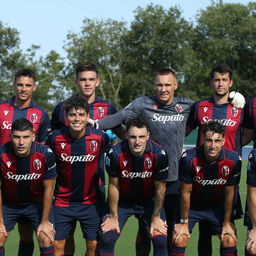 Copertina: Bologna, ko di misura col Brighton in amichevole