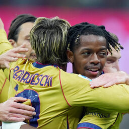 Copertina: Mbangula show a San Siro: vince il Bologna 4-2 in rimonta, Milan di nuovo ko