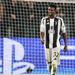 Copertina: Juventus, si ferma Cabal: le ultime