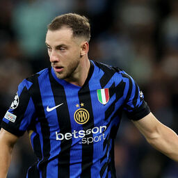 Copertina: Inter, ultima amichevole contro l'Olympiacos: out Frattesi e Carlos Augusto