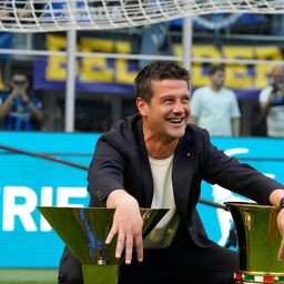Copertina: Inter, Chivu: "Contento dell'arrivo di Stones, chiedo di alzare il livello"