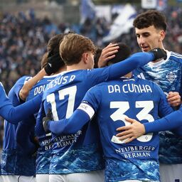 Copertina: Como-Fiorentina: orario e dove vederla in TV e streaming