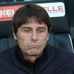 Copertina: Napoli, Conte sugli infortuni: "Ho dato campanello d'allarme anche quando abbiamo vinto"