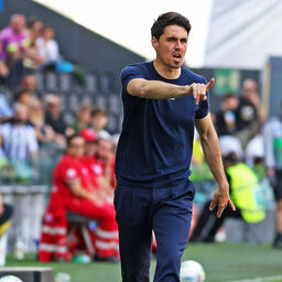 Copertina: Il Parma pareggia contro l'Iraklis di Mazzarri: finisce 1-1