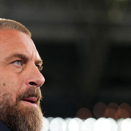 Copertina: Genoa, De Rossi: "Qualcosa in attacco non va, su El Shaarawy e Colombo..."