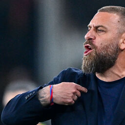 Copertina: Genoa, De Rossi: "Sabelli sta tornando il capitano che era. Su Gasperini..."