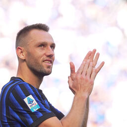 Copertina: Inter, De Vrij ai saluti: firmerà con il Panathinaikos
