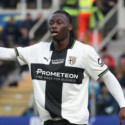 Copertina: Parma, domani arriva la Roma: Elphege può spuntarla su Pellegrino