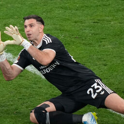 Copertina: Juventus, accordo col Dibu Martinez: cosa manca per chiudere