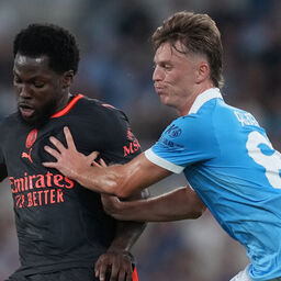 Copertina: Lazio, Gudmundsson lascia il ritiro dell'Islanda: al suo posto Helgason del Venezia