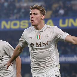 Copertina: Napoli-Hojlund, sarà riscatto: le cifre dell'operazione