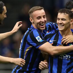 Copertina: L'Inter non molla il Napoli: 1-0 al Verona nel segno di Asllani