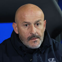 Copertina: Bologna, Italiano: "Pobega dall'inizio contro la Roma. Su Castro, Heggem e Miranda..."