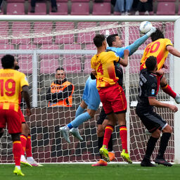 Copertina: Di Francesco supera Nicola: finisce 2-1 tra Lecce e Cremonese nel match salvezza