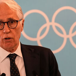 Copertina: Serie A, Malagò ottiene 18 preferenze per la presidenza della FIGC