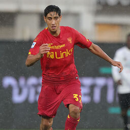 Cremonese, accelerata per Maleh: arriva in prestito dal Lecce Copertina: Cremonese, accelerata per Maleh: arriva in prestito dal Lecce