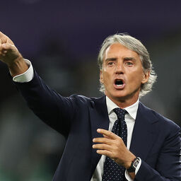 Copertina: Mancini: "Ogni giorno sono su qualche panchina! Ritorno in Nazionale? Chi lo sa..."