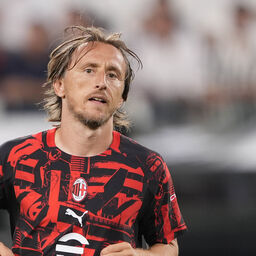 Copertina: Modric, qualcosa è cambiato: 90 minuti in panchina, non è più un titolarissimo