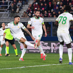 Copertina: Bologna-Roma 1-1: Pellegrini risponde a Bernardeschi. Si deciderà tutto all'Olimpico