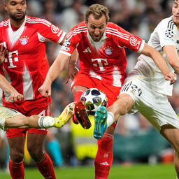 Copertina: Gigantesco Neuer: il Bayern espugna il Bernabeu 1-2